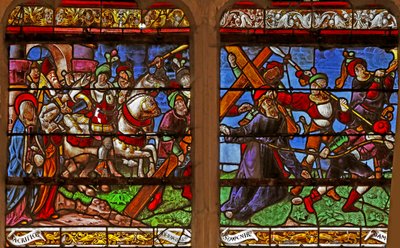 Fenster mit Darstellung des Kreuzwegs von French School